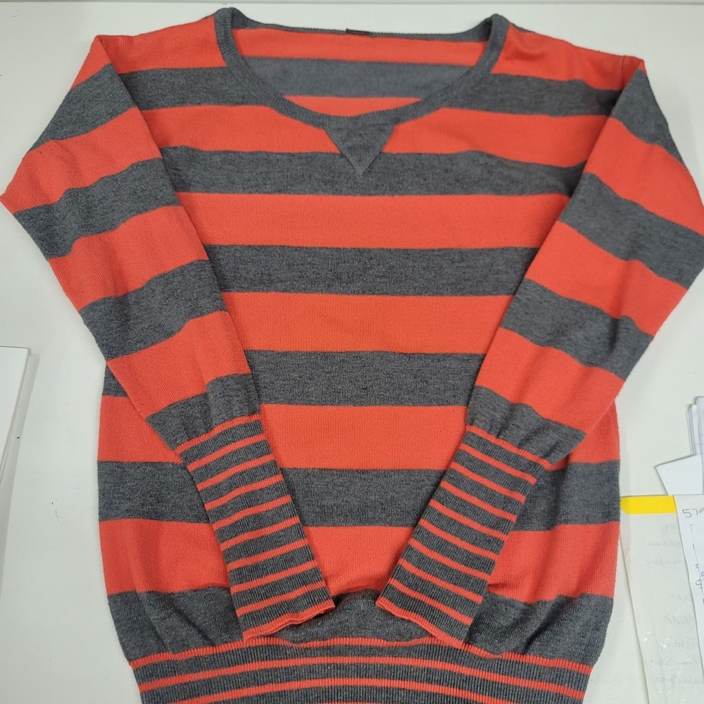 Poof! Women's Striped V-Neck Sweater Coral‎ Grey Size Medium